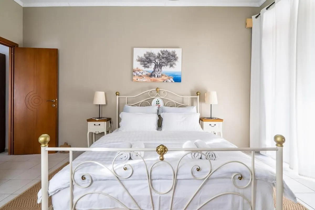 Coastal Key 3 Apartment Gazi