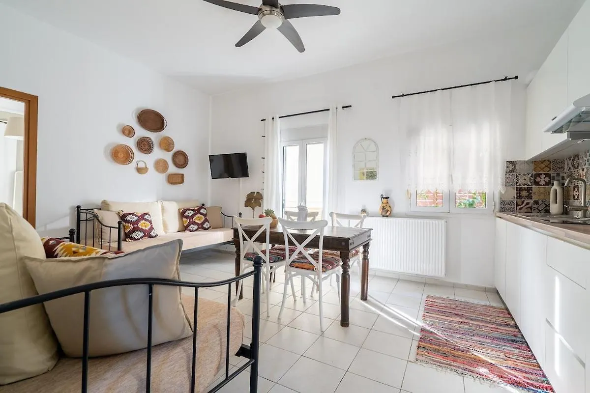 Coastal Key 3 Apartment Gazi